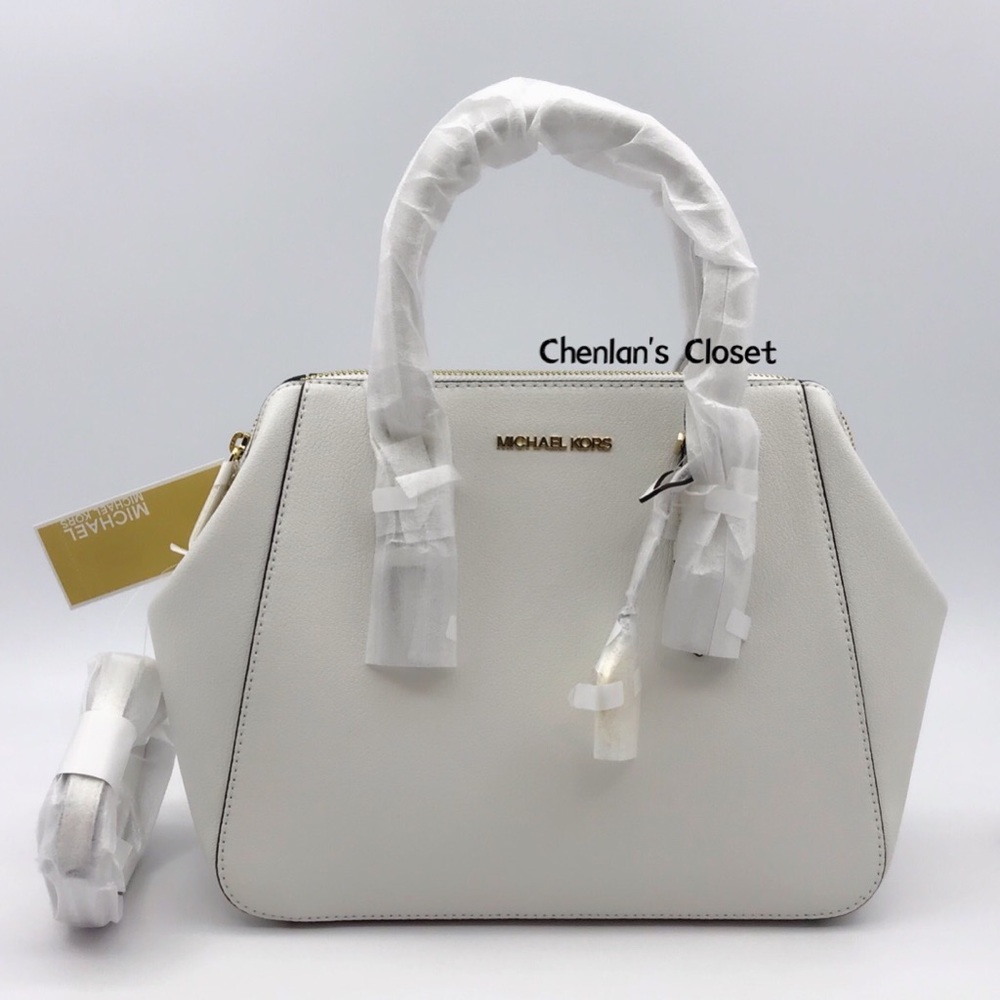 NWT Michael Kors Charlotte LG Set - Picture 2 of 10